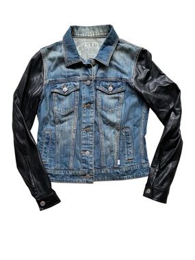 Talula Aritzia Women’s Blue Denim Jacket Black Faux Leather Sleeves Size Small